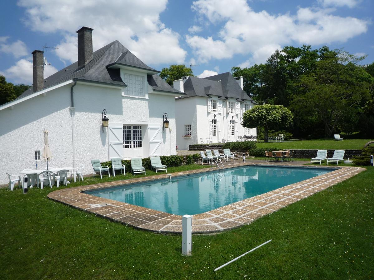Clos Mirabel Manor - B&B Jurancon Exterior photo